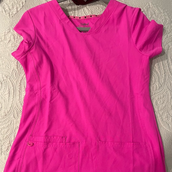 Heart soul scrub top - Picture 1 of 2